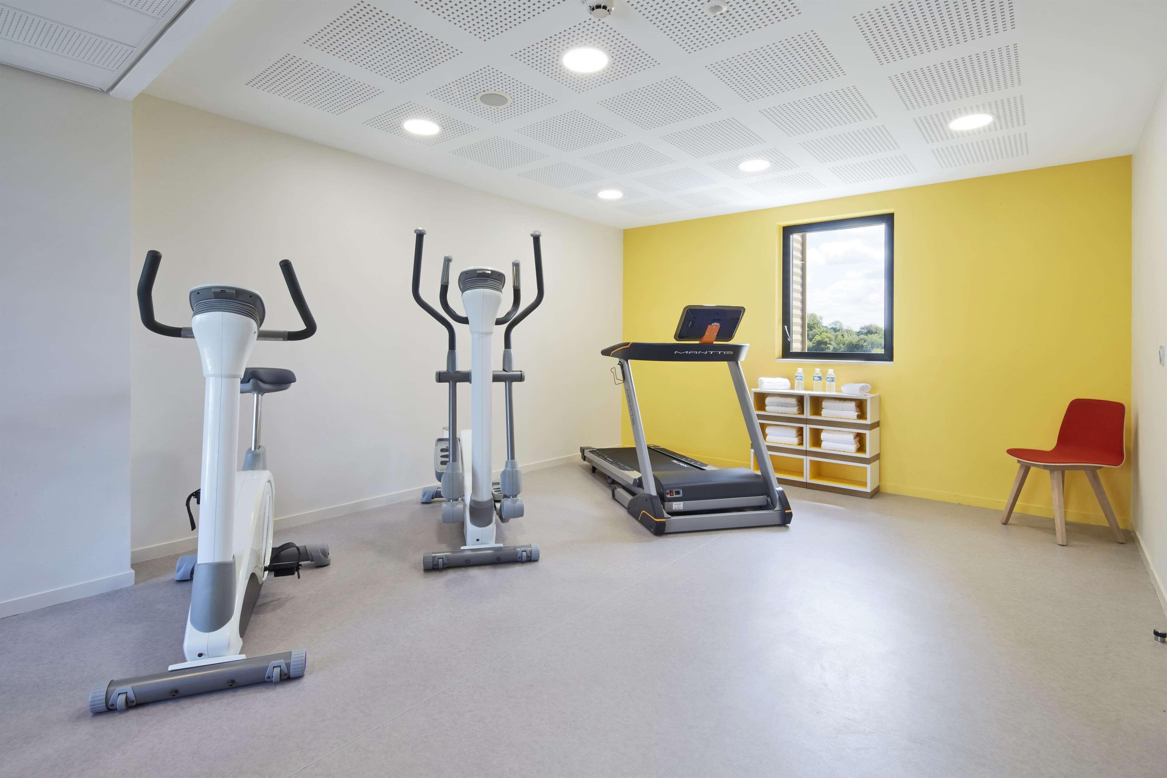 Kyriad Prestige Pau - Palais Des Sports Eksteriør bilde