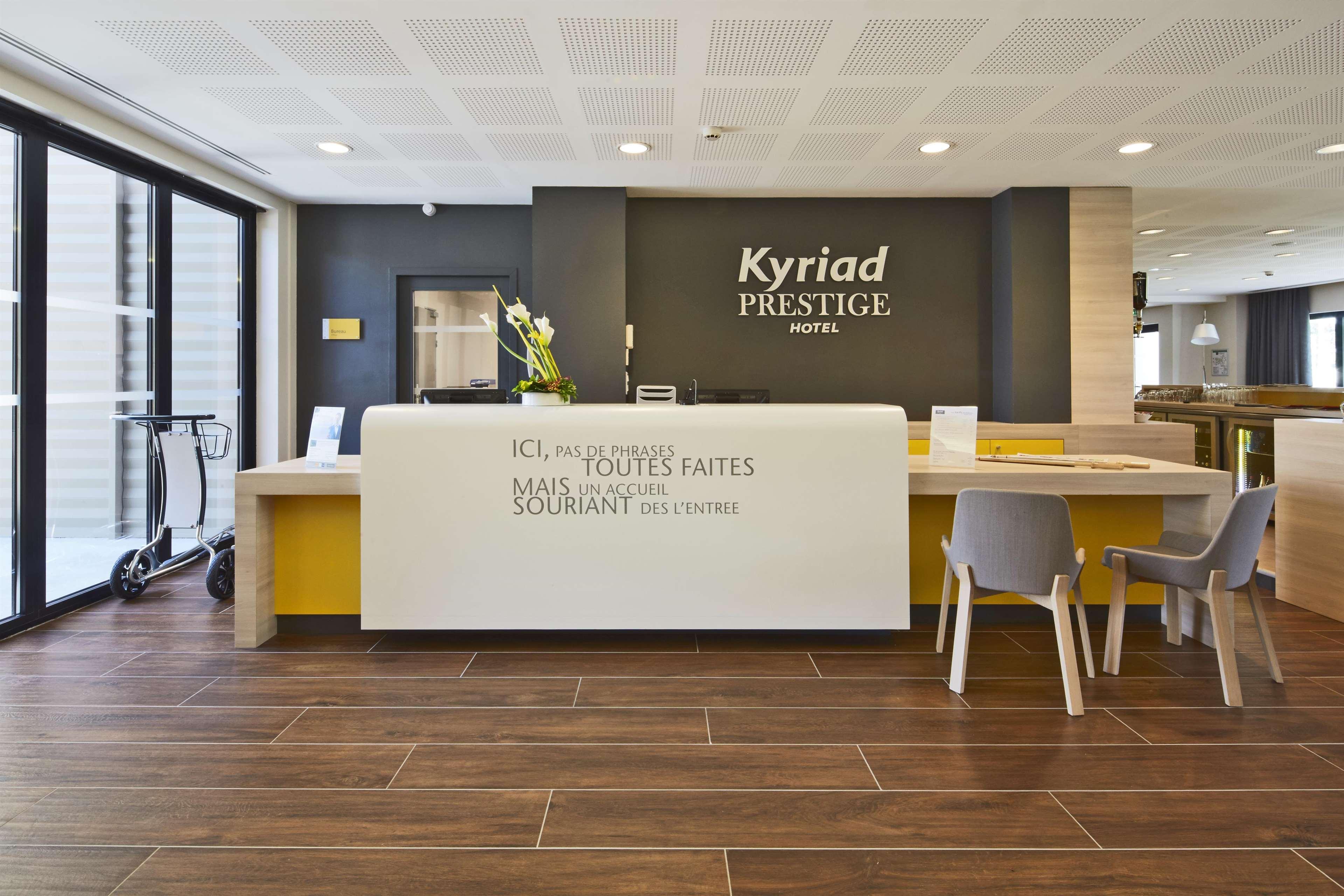 Kyriad Prestige Pau - Palais Des Sports Eksteriør bilde