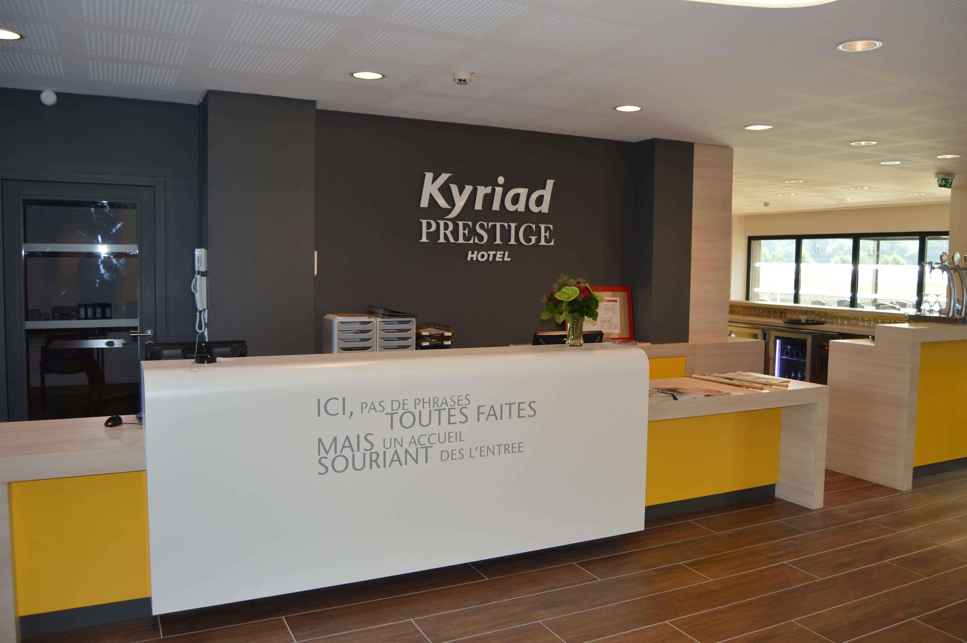 Kyriad Prestige Pau - Palais Des Sports Eksteriør bilde